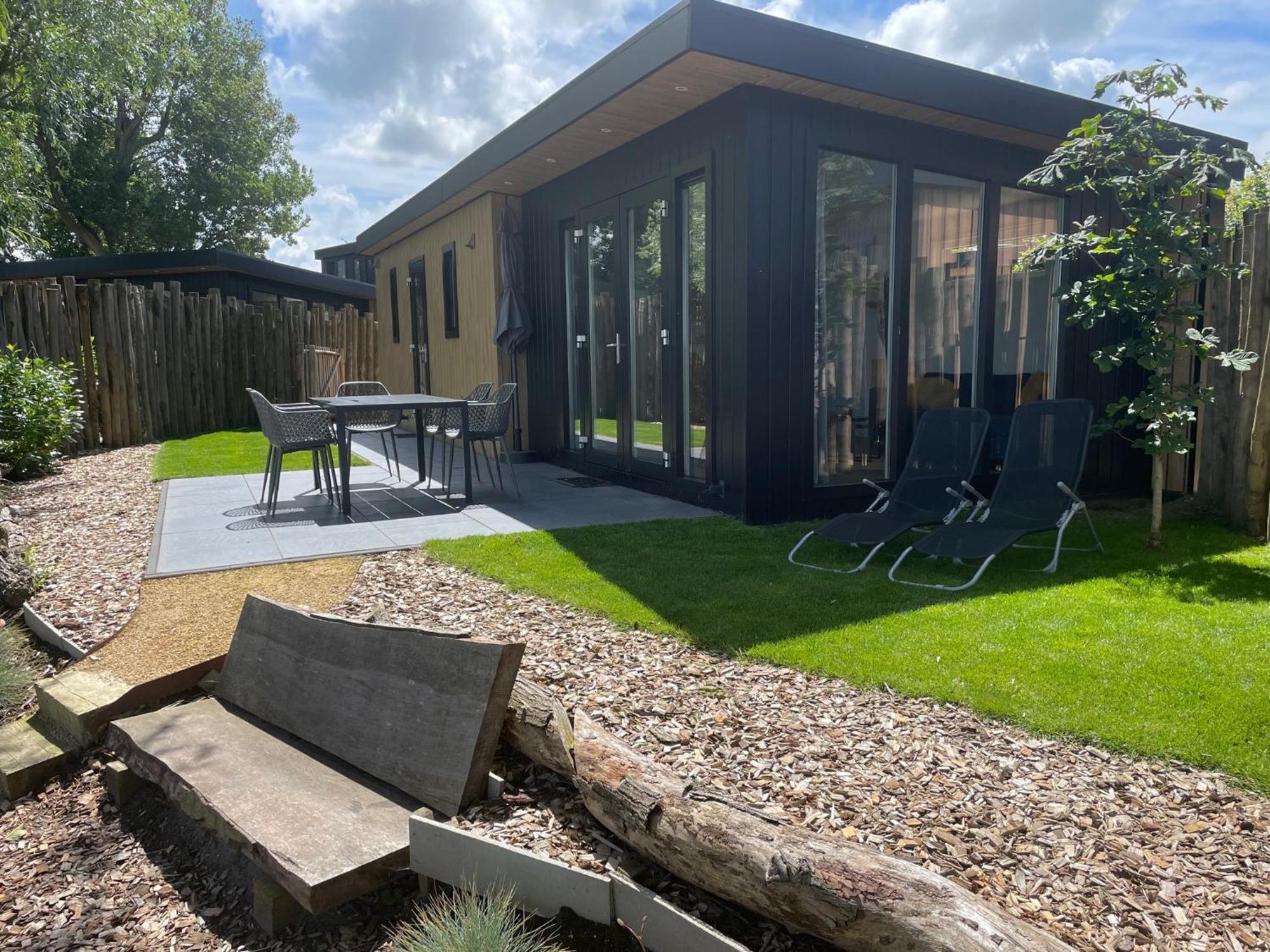 Vogelvrij, Vakantie Woning Met Landelijk Uitzicht En Geheel Omheinde Tuin Burgerbrug Экстерьер фото